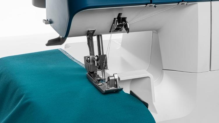 Pfaff admire 1000 - 0